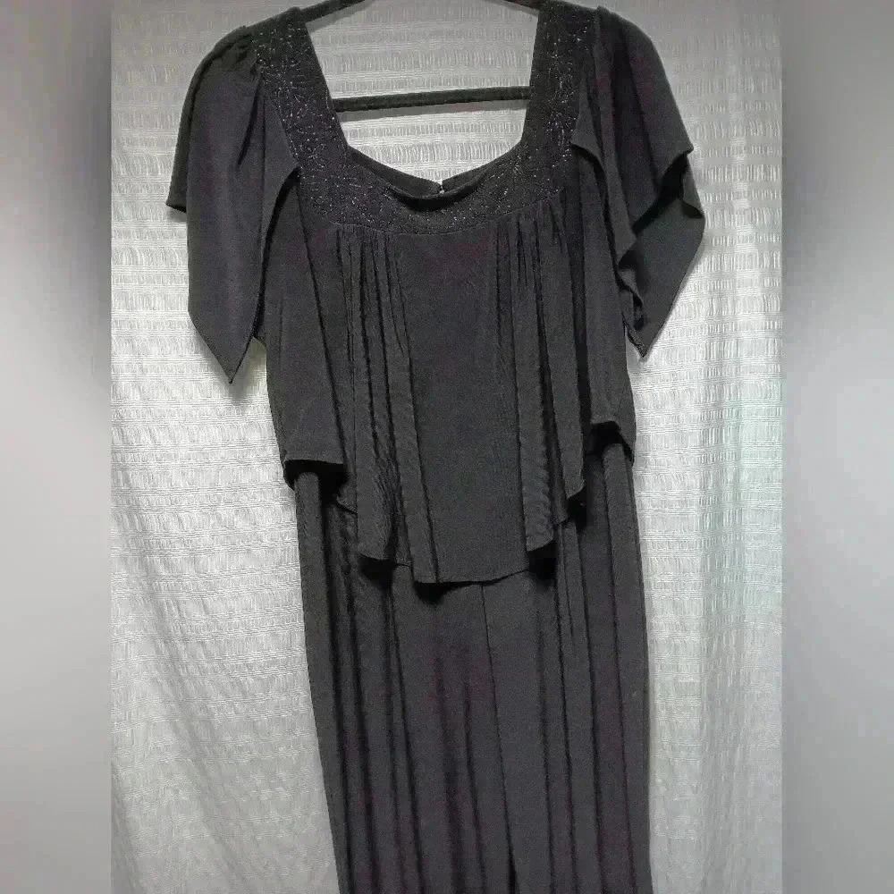 R&M Richards. Wide leg pantsuit.  Ladies size 10 - Picture 2 of 10